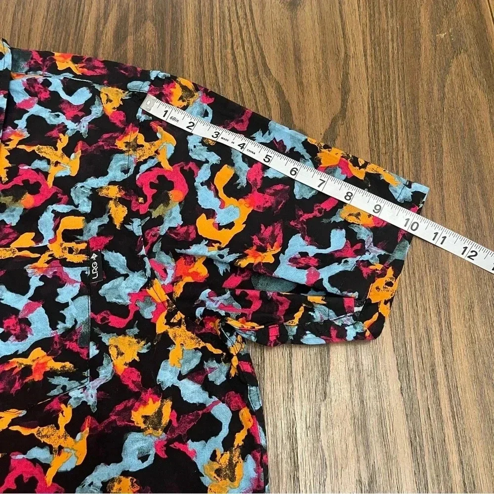 Lifted Research Group LRG Abstract Button Up Short Sleeve Shirt Men’s size L